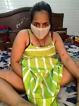 Snapshot of Nehubhabhi26 chatting on 8, 1, 2025 Nehubhabhi26 online show from 8, 1, 2025