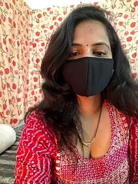 Snapshot of Nehubhabhi26 chatting on 7, 3, 2025 Nehubhabhi26 online show from 7, 3, 2025