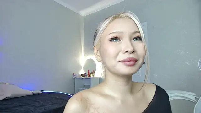 RileyMee online show from 28, 2, 2025