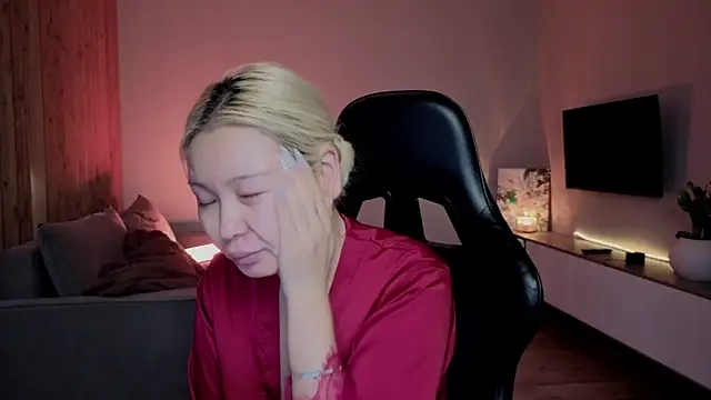 RileyMee online show from 17, 3, 2026