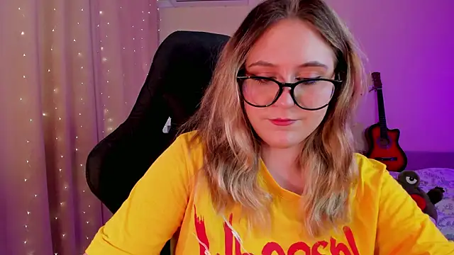 Diana Flower online show from 13, 3, 2025