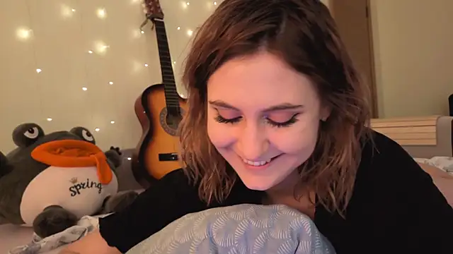 Diana Flower online show from 17, 9, 2025