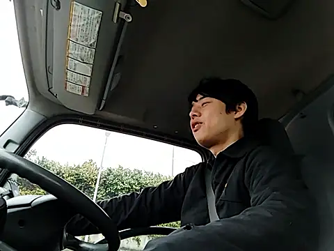 whitebriefboy online show from 18, 3, 2026