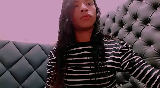 danna veryhot  online show from 6, 3, 2025