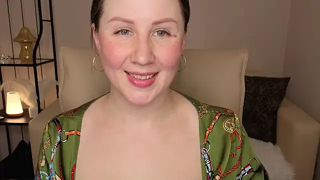 Snapshot of Helens_love chatting on 20, 4, 2026 Helens love online show from 20, 4, 2026