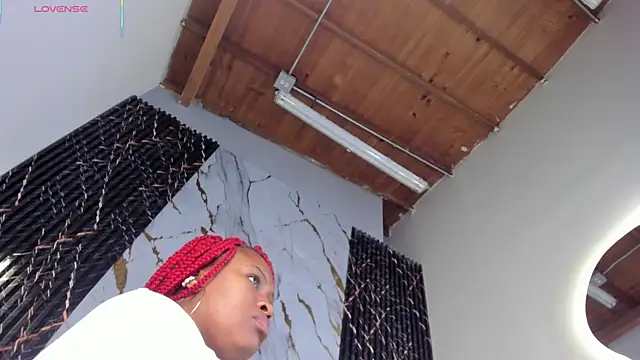 ebony hot1 online show from 8, 7, 2026