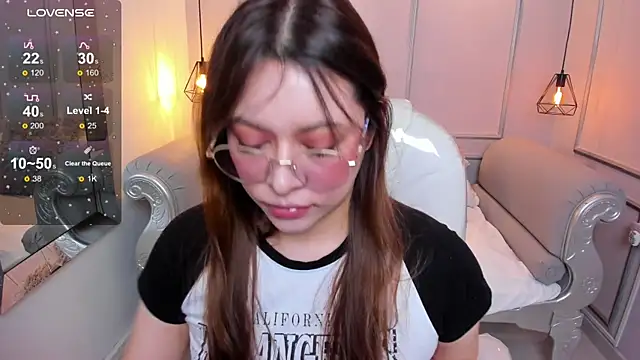 Lanna18 online show from 16, 9, 2025