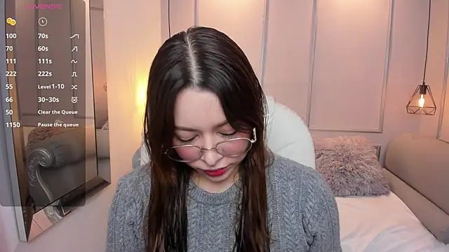 Lanna18 online show from 10, 10, 2025