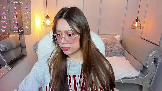 Lanna18 online show from 24, 10, 2025