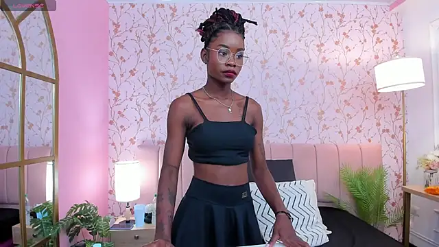 amber-hill online show from 28, 1, 2025