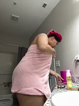 SexyHoneyRedd online show from 9, 1, 2025