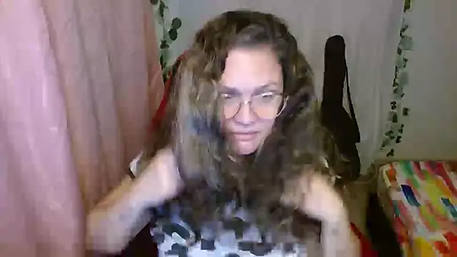 helenca43 online show from 10, 10, 2025