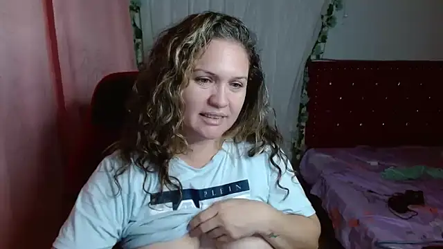 helenca43 online show from 19, 11, 2025