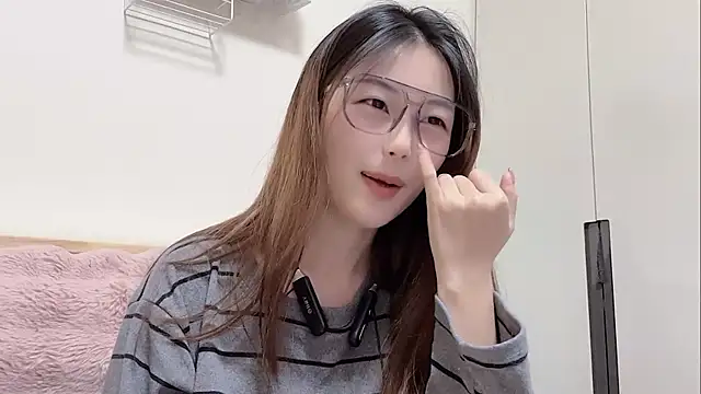 Sweet-Angel999 online show from 20, 2, 2026