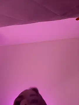 Joanachupa online show from 18, 9, 2025