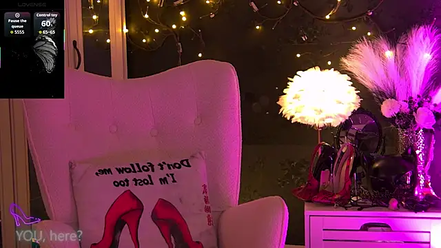 ZoeMesmerize online show from 3, 11, 2025