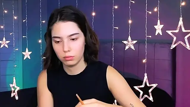 Stacy Gonzales  online show from 5, 10, 2025