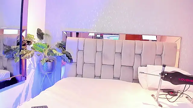 RoseTaylor   online show from 10, 1, 2026