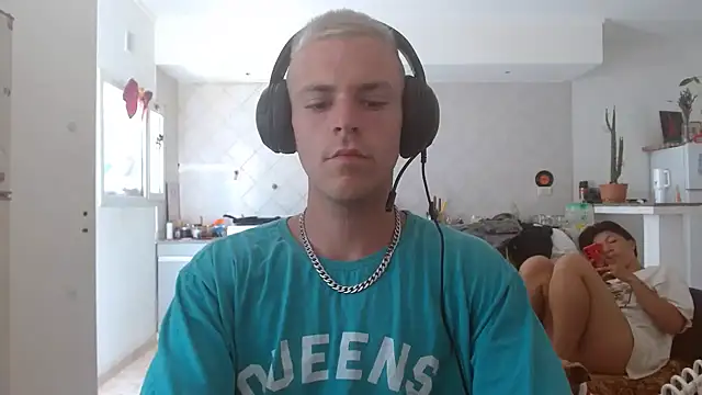 Snapshot of VenomKushx chatting on 6, 1, 2026 VenomKushx online show from 6, 1, 2026