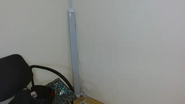 JessicaRabbit04 online show from 27, 9, 2025