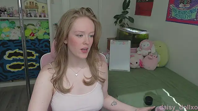 Snapshot of Daisy_Dollxo chatting on 27, 4, 2026 Daisy Dollxo online show from 27, 4, 2026