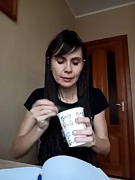 Francenia lolis online show from 3, 12, 2024