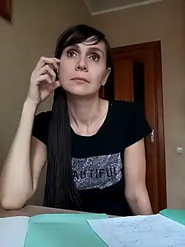 Francenia lolis online show from 9, 12, 2024