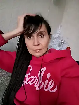 Francenia lolis online show from 31, 12, 2024