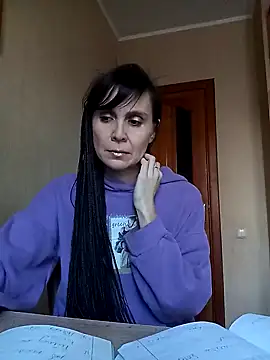 Francenia lolis online show from 3, 1, 2025
