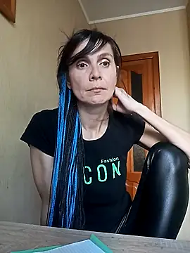 Snapshot of Francenia_lolis chatting on 21, 9, 2025 Francenia lolis online show from 21, 9, 2025