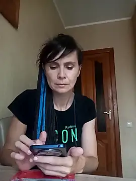 Snapshot of Francenia_lolis chatting on 23, 9, 2025 Francenia lolis online show from 23, 9, 2025