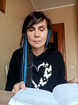 Snapshot of Francenia_lolis chatting on 27, 9, 2025 Francenia lolis online show from 27, 9, 2025