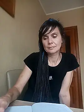 Snapshot of Francenia_lolis chatting on 12, 10, 2025 Francenia lolis online show from 12, 10, 2025