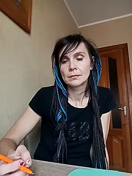 Snapshot of Francenia_lolis chatting on 1, 11, 2025 Francenia lolis online show from 1, 11, 2025