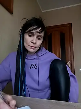 Snapshot of Francenia_lolis chatting on 29, 11, 2025 Francenia lolis online show from 29, 11, 2025