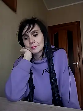 Snapshot of Francenia_lolis chatting on 5, 12, 2025 Francenia lolis online show from 5, 12, 2025