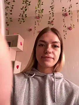 Snapshot of -Sexy_Barbie- chatting on 12, 3, 2025 -Sexy Barbie- online show from 12, 3, 2025