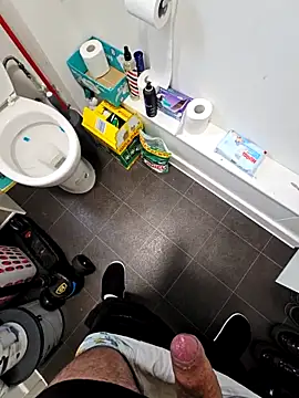 eric69 69 online show from 3, 10, 2025