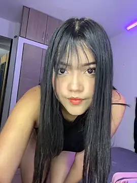 Snapshot of alisson_carolina73 chatting on 8, 3, 2025 alisson carolina73 online show from 8, 3, 2025