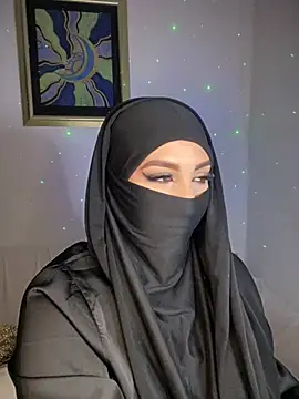 Snapshot of Zeynep-Lahsen chatting on 25, 1, 2025 Zeynep-Lahsen online show from 25, 1, 2025