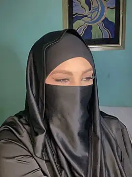 Snapshot of Zeynep-Lahsen chatting on 16, 2, 2025 Zeynep-Lahsen online show from 16, 2, 2025
