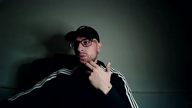 Snapshot of mikealcorleone chatting on 9, 2, 2025 mikealcorleone online show from 9, 2, 2025