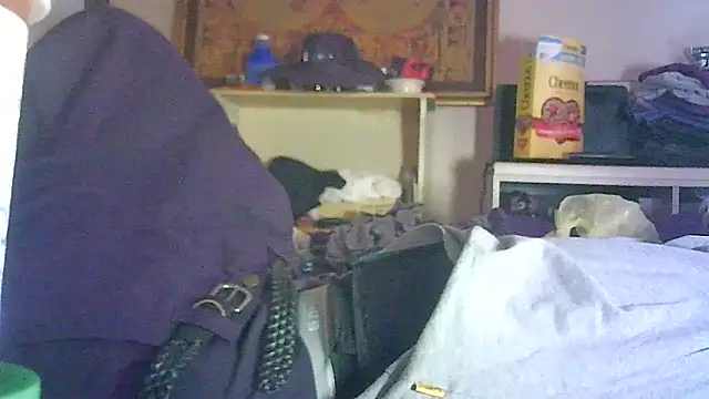 Snapshot of DI4MOND_FIR3 chatting on 12, 4, 2026 DI4MOND FIR3 online show from 12, 4, 2026