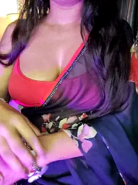 Snapshot of SexyAndHottie chatting on 12, 10, 2025 SexyAndHottie online show from 12, 10, 2025