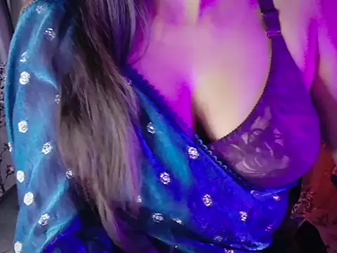 SexyAndHottie online show from 9, 1, 2026