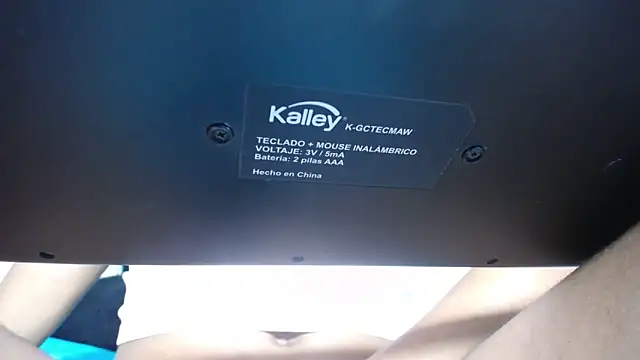 KOURTNEY-- online show from 21, 9, 2025