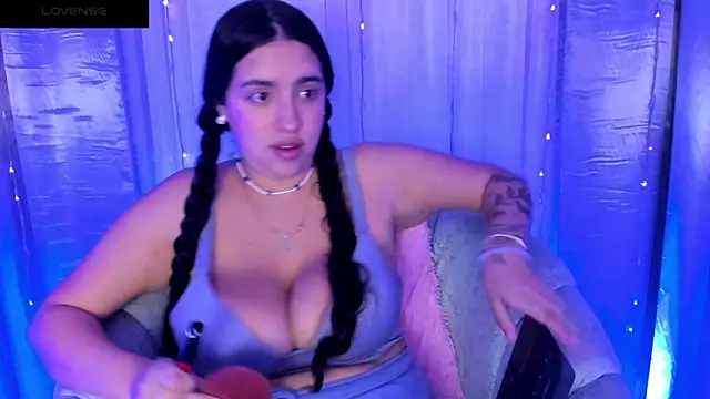 Snapshot of paulette_dupont chatting on 17, 1, 2025 paulette dupont online show from 17, 1, 2025