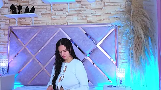 paulette dupont online show from 26, 6, 2026