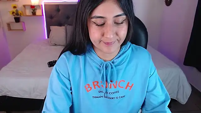 mia aira online show from 3, 12, 2024