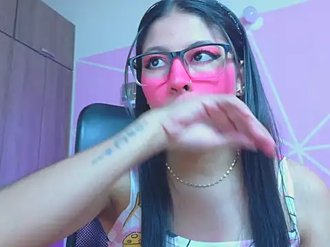  ALLYSON18  online show from 6, 5, 2026